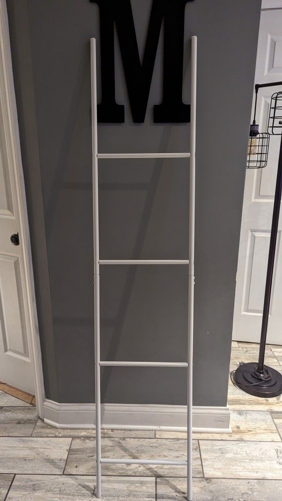 Blanket Rack