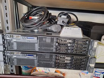 2 Dell Poweredge R710 Servers with 2TB SSD HD (Excellent Condition)
