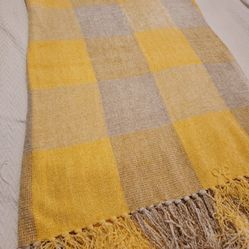 New Blanket/Throw Very Large, Very Soft 