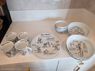 Ceramic Dishes Set / Disneyland/ Mickey Mouse/ Goofy