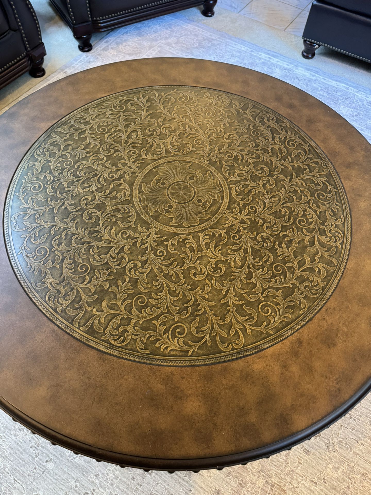 Round Coffee Table With Lots Of Details
