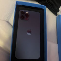 12 PRO Perfect Condition 