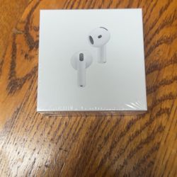 Apple Airpods 4th Gen with Noise cancellation 