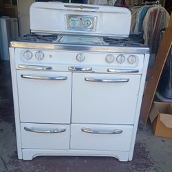 Wedgewood Stove/Oven 
