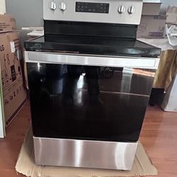 Whirlpool Electric Oven Range 