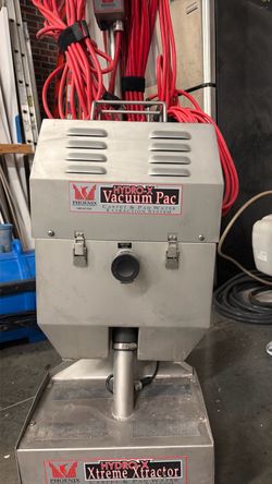 Water extractor