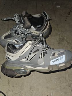 Balenciaga size 7