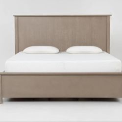 King Bed Frame *Brand New*