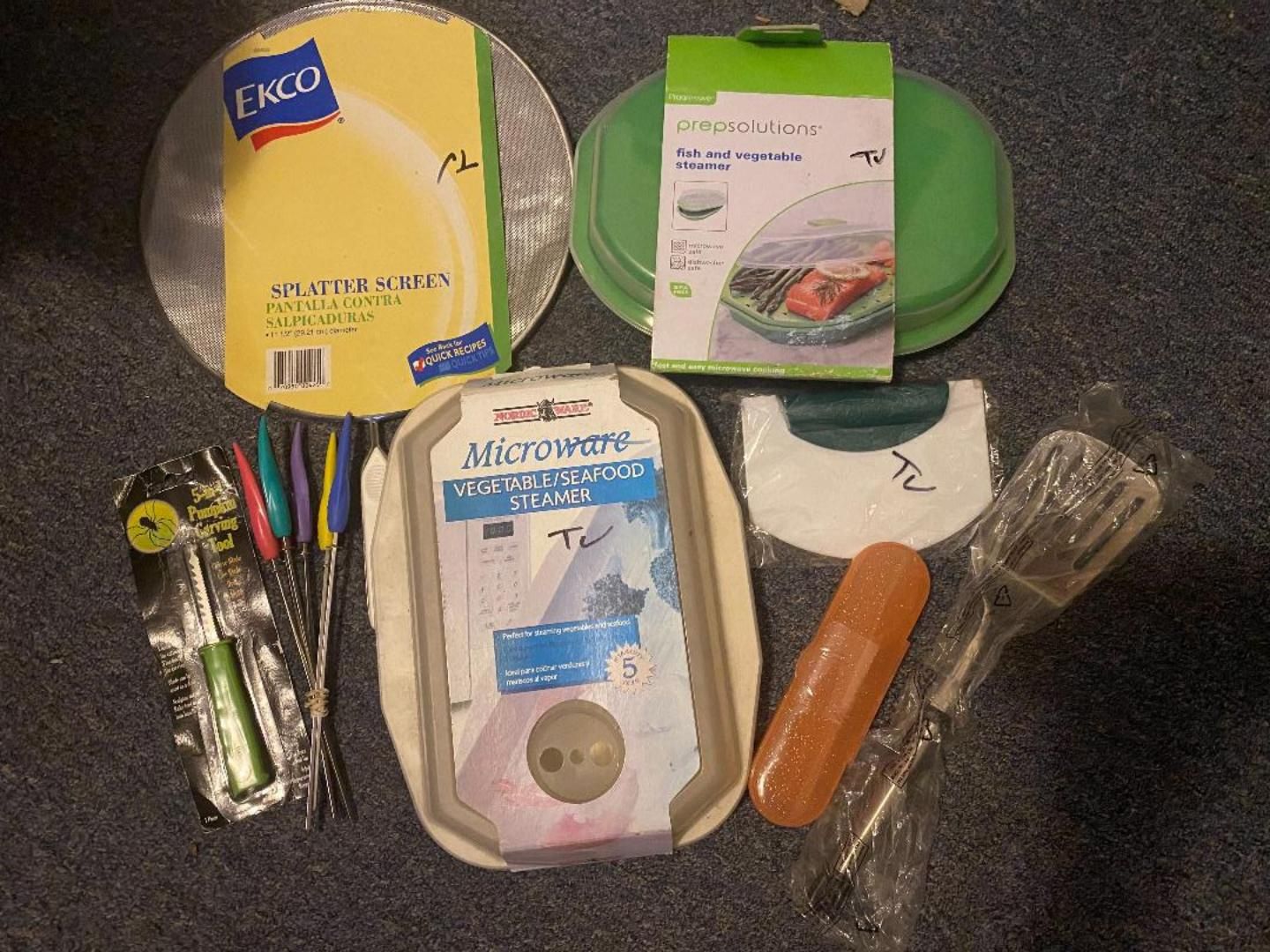8 pc Kitchen bundle