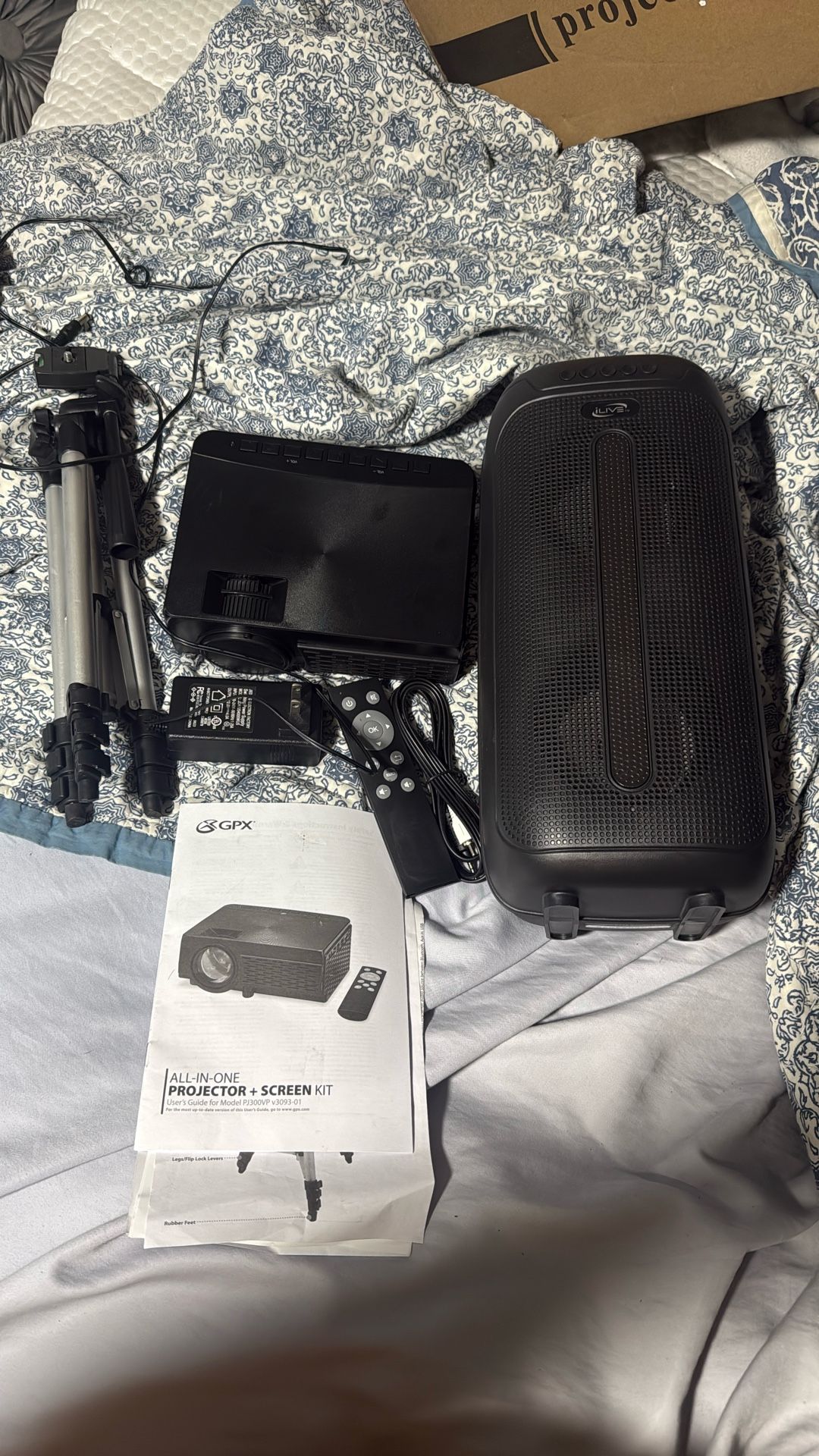 Gpx All In One Projector Bundle With Bluetooth Speaker