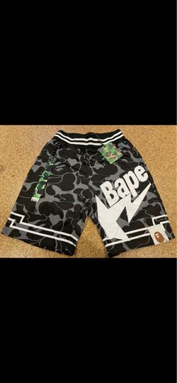BAPE BLACK/GRAY CAMO SHORTS XL “NEW”