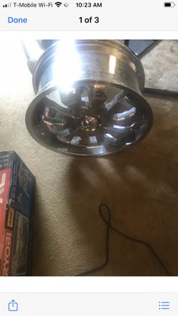 Brand new 22 inch rims eight lugs missing one Center cap have all four of them for $350