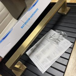 ✅NEW BATHROOM HARDWARE 17”