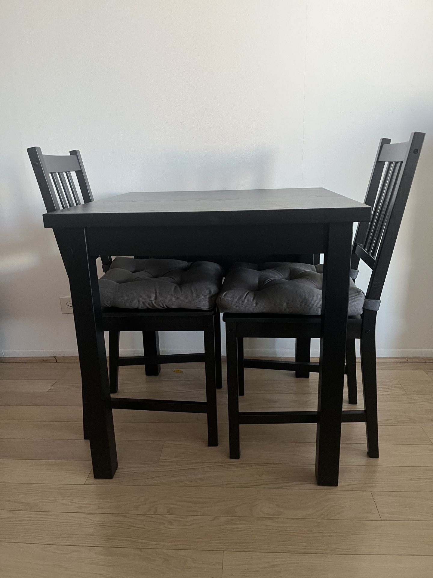 Dining Set 