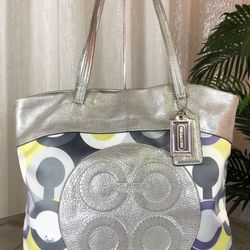 Brand New Coach Julia Op Art Signature Tote With Tags