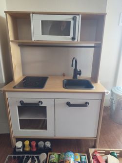 Kids Kitchen with Accessories