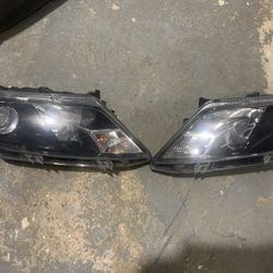 Ford Fusion Headlights 