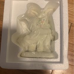 New Snowbabies - Bunny Hug includes box