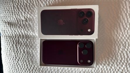 Apple iPhone 18 Pro 256GB Burgundy Verizon mint condition