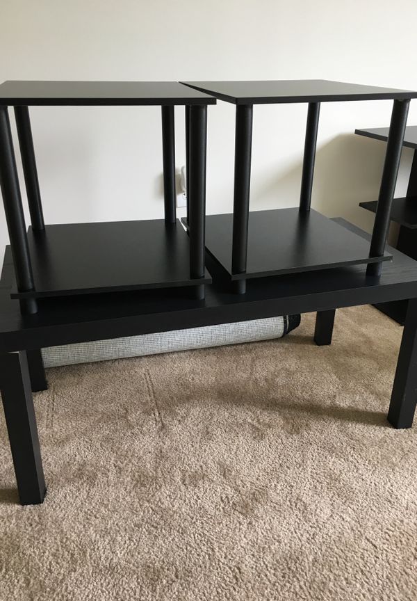 Entertainment center, coffee table, 2 end tables, rugs (Furniture ... Entertainment center, coffee table, 2 end tables, rugs (Furniture ...
