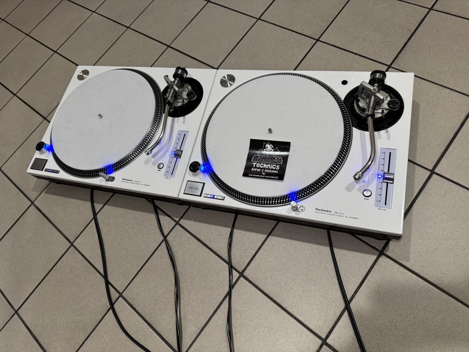 Technics sl-1200mk5 Beautiful Powdercoated Gloss White L@@K***