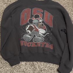 College Sweatshirt 