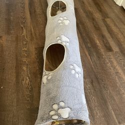 Cat Tunnel