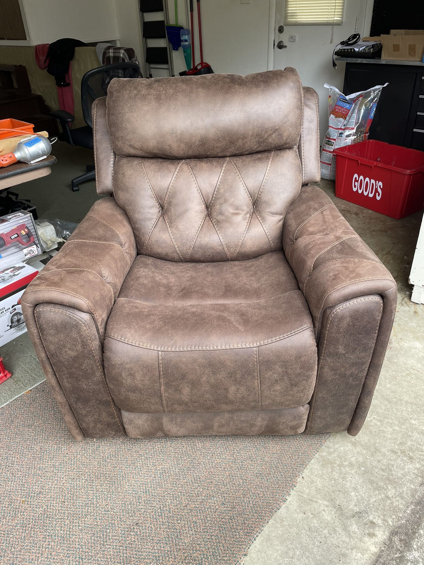 Electric Recliner 