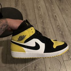 jordan 1 , yellow (selling for 265 used on GOAT)