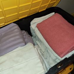 Tote Bed Sheets And Towels