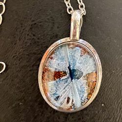 Glass Pendant With Chain 