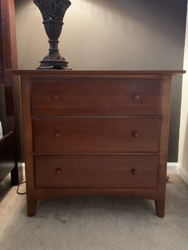 Thomasville Impressions cherry wood nightstand set for Sale in Carmel