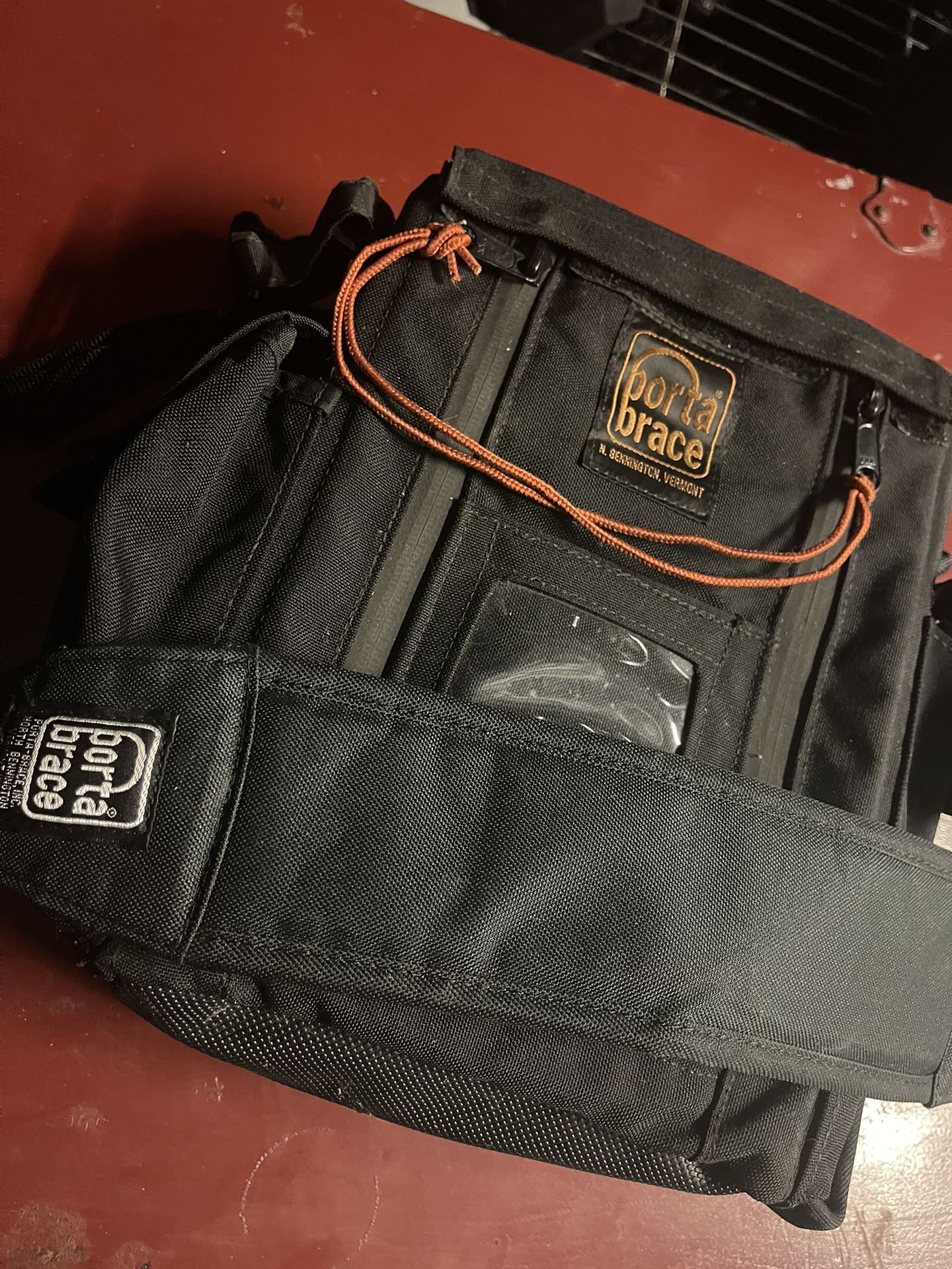 Camera Bag PortaBrace SL-1 Sling Pack (Black)