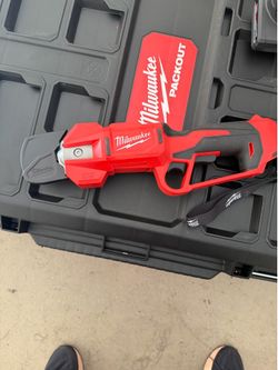 Milwaukee m12 pruners