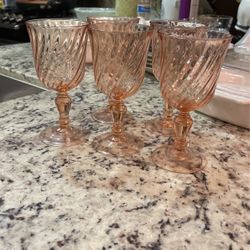 Pink Wine Glass Set 