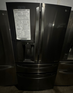 Stainless LG French Door Fridge with WaterDispenser
