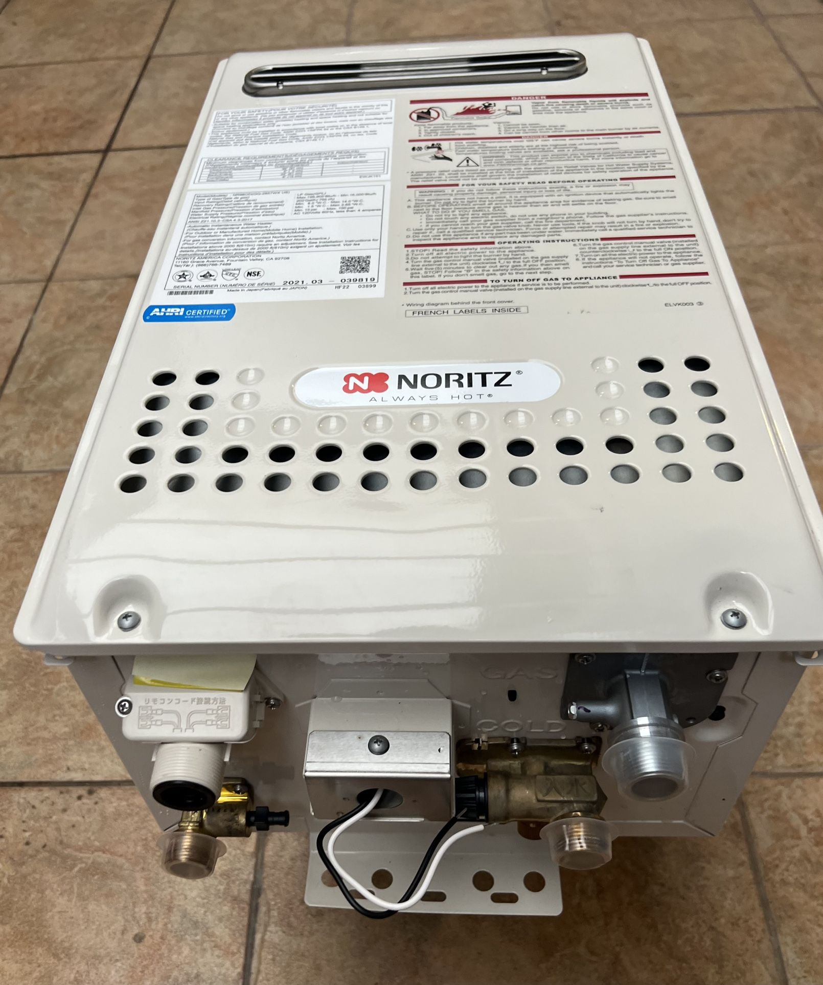 Noritz NR98-OD-NG 9.8 GPM 199900 BTU Tankless Water Heater Gas