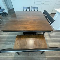 🍽️ Dining Table Set for Sale – Great Price! 🍽️