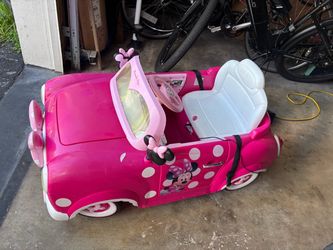 Minnie Mouse Power Car