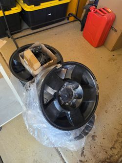 5 OEM rims for Toyota FJ cruiser