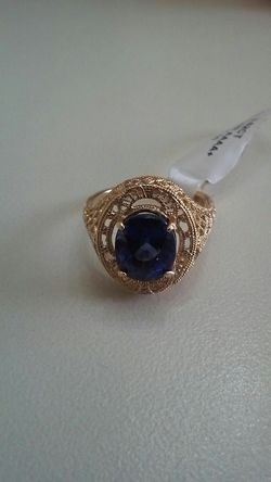 Blue Sapphire Yellow Gold Ring