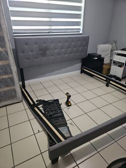 King  bed frame free
