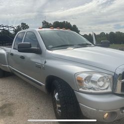 Dodge 2007 Dually 3500 4 Doors 
