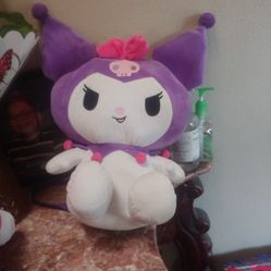Hello Ketty And Friend