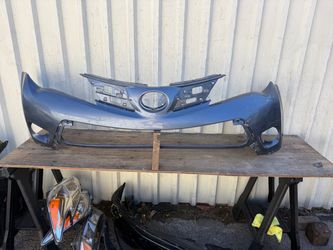 Toyota RAV4 RAV-4 2013 2014 2015 front bumper cover used original OEM