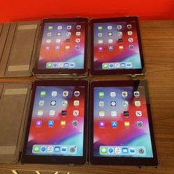 Apple iPad Air 9.7 Tablet 