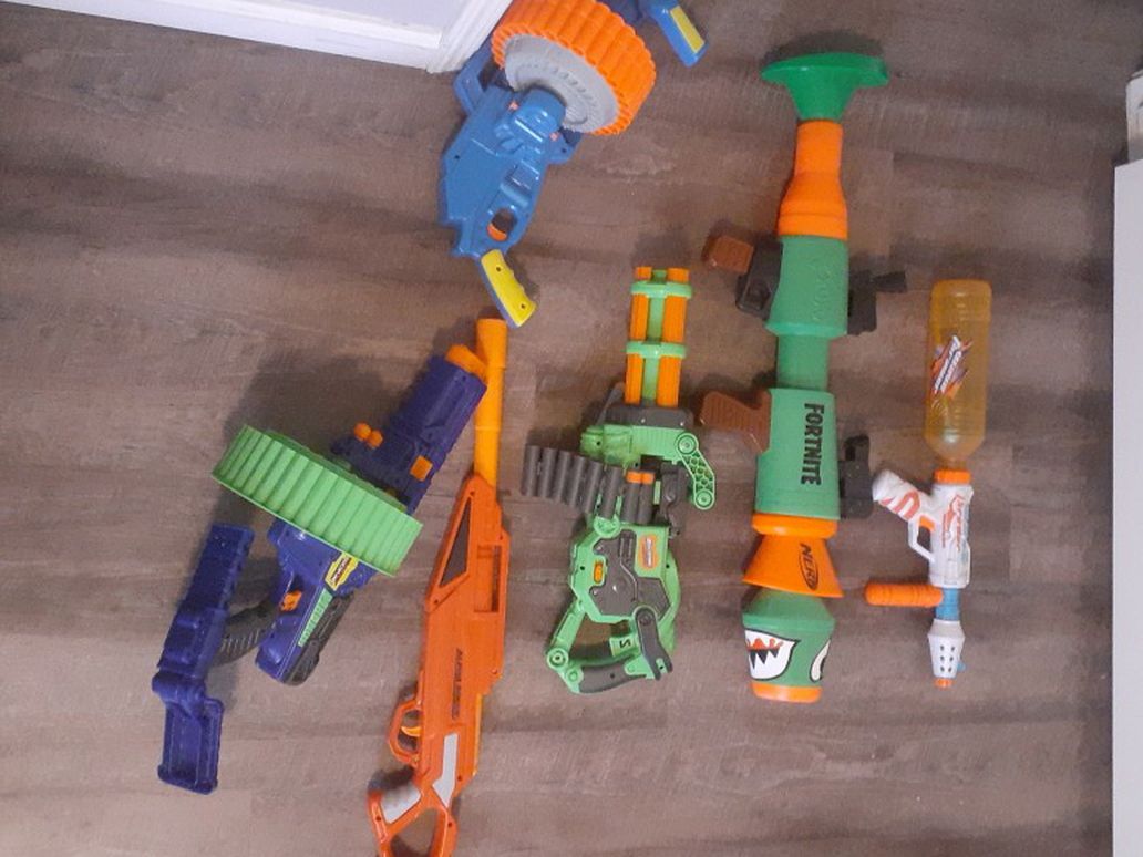 Toy Nerf Gun And Water Gun