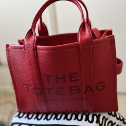 Marc Jacobs Medium Tote Like New With Bag 