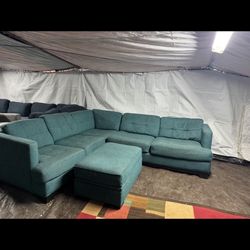 Aqua Color Couch With Storage Ottoman Good Condition Clean We Sell All The Time Delivery $40 Local