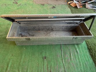 Truck tool boxes